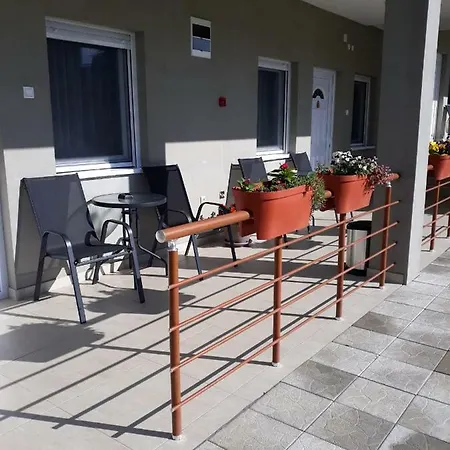 Apartment Simica Cose Vrdnik