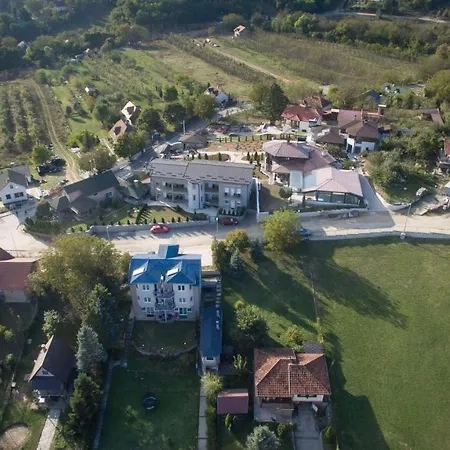 Simica Cose Апартаменты *