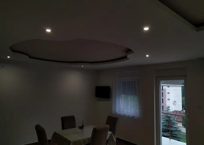 Simica Cose * Vrdnik