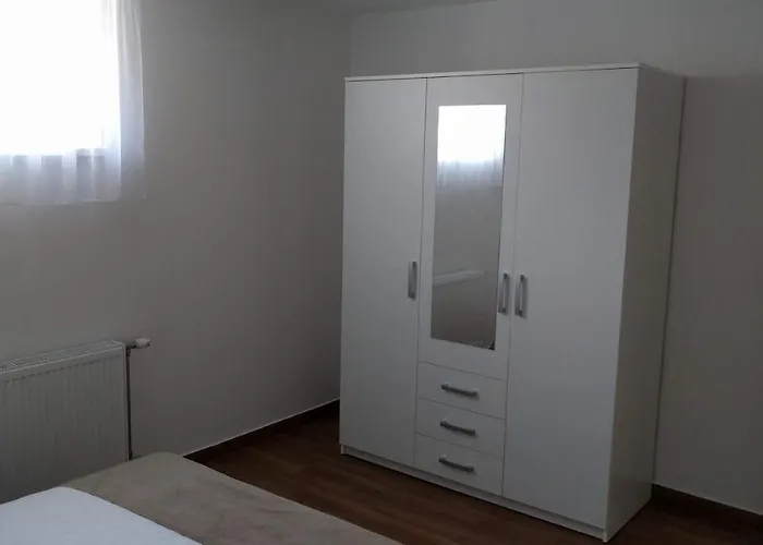 Daire Simica Cose Vrdnik